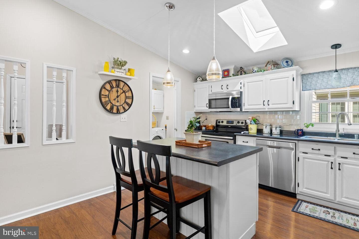 158 Grouse Circle photo 8