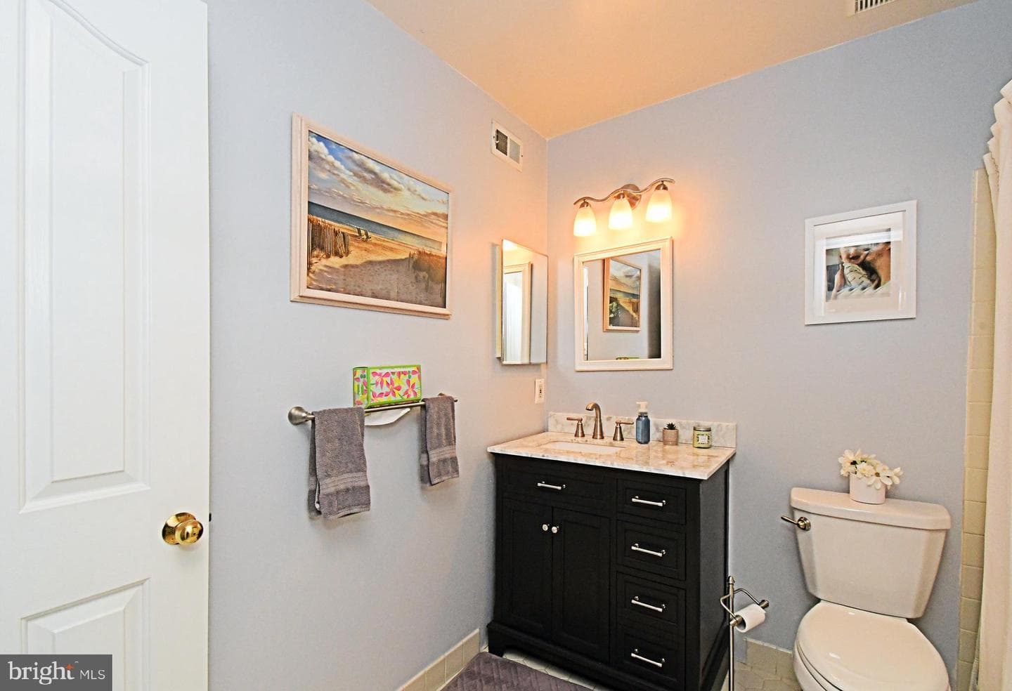 210 Remington Court photo 28