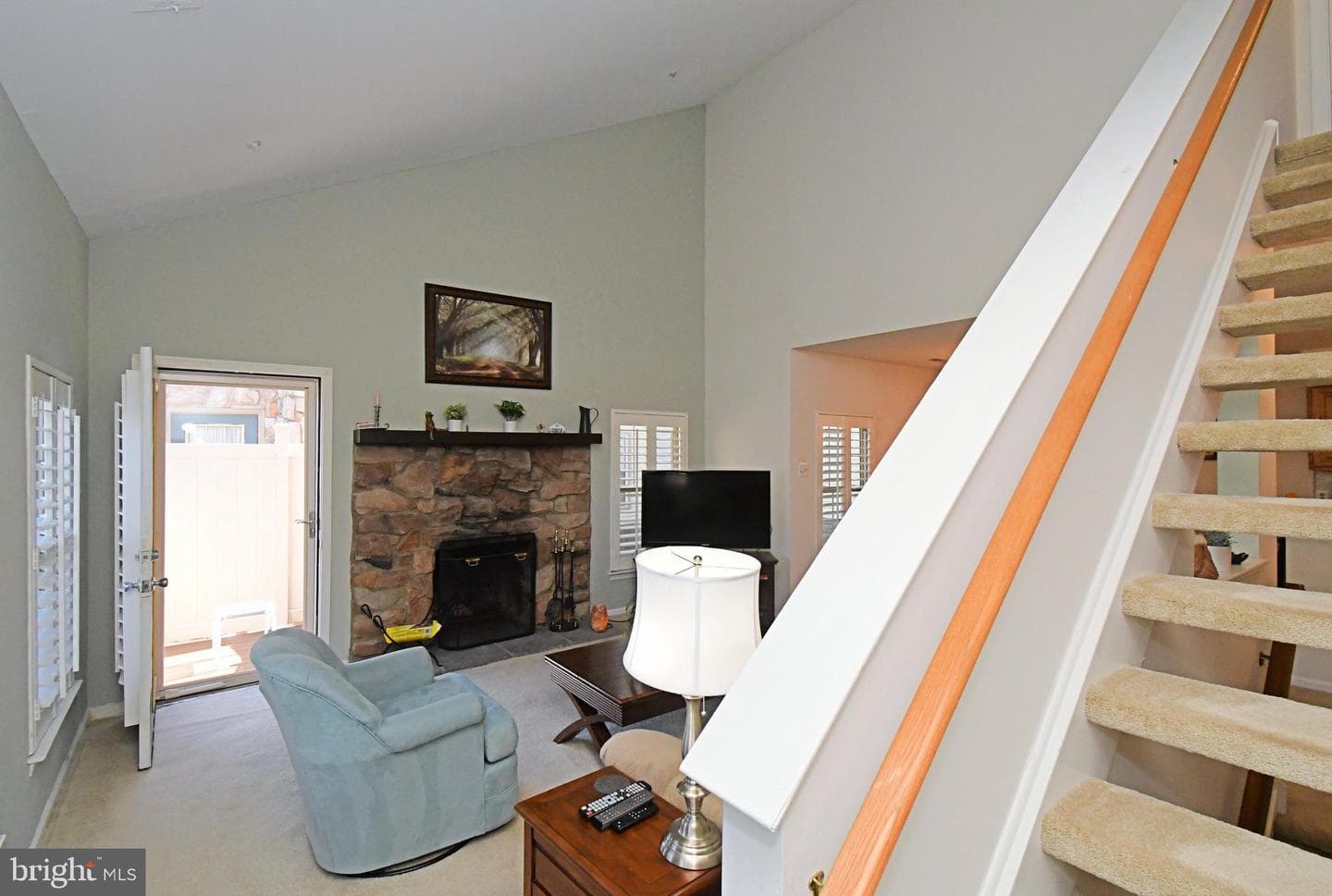 210 Remington Court photo 33