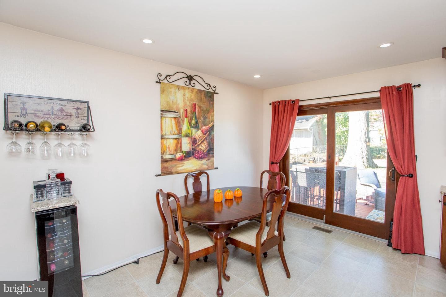 442 Acorn Drive photo 11