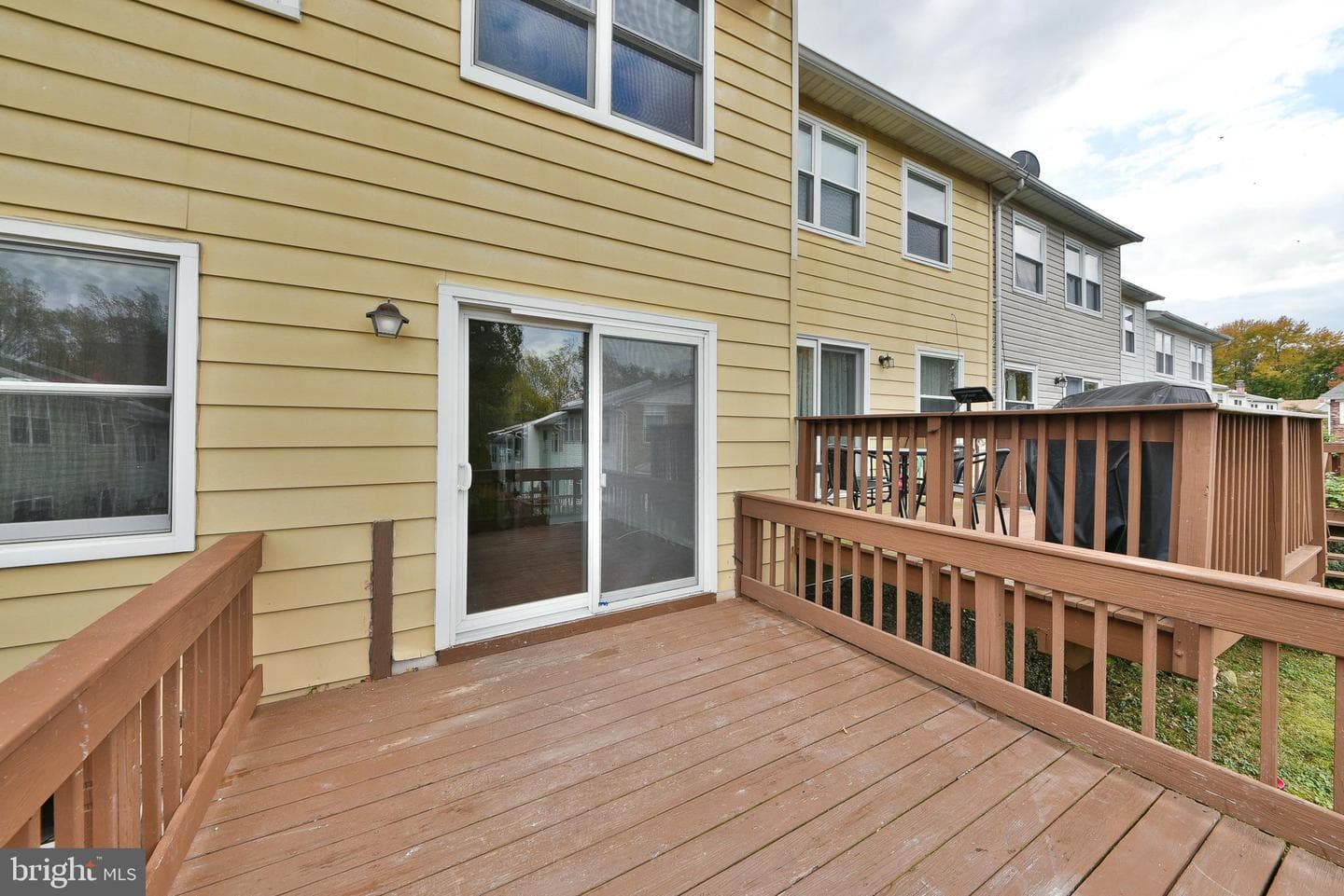 396 Rutgers Court photo 32