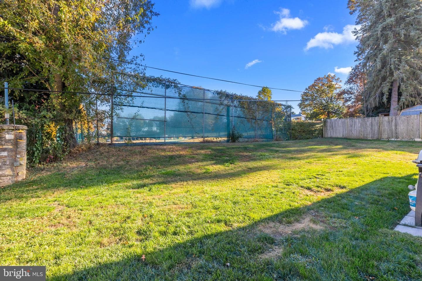11 Hilltop Road photo 35