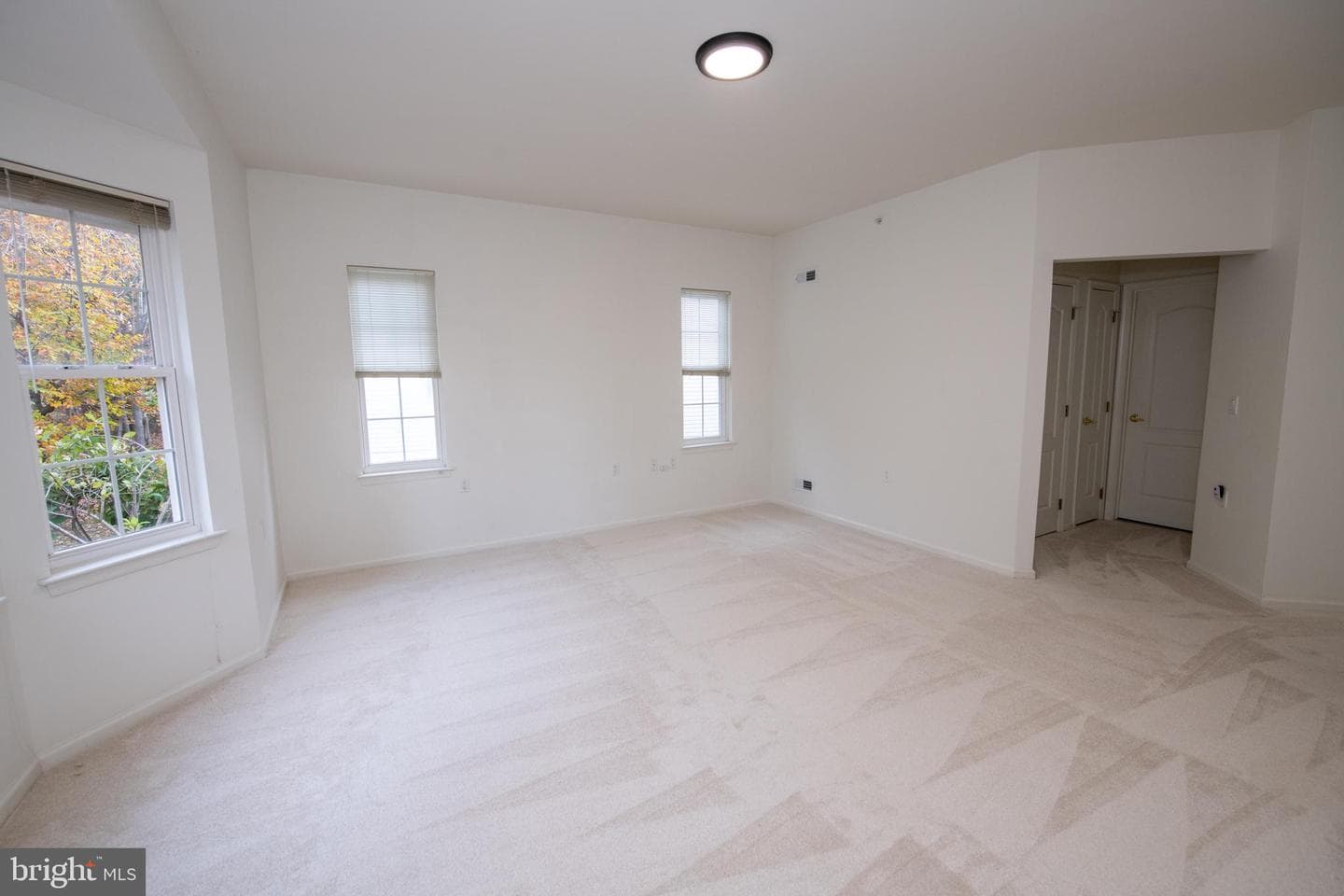 625 N Settlers Circle photo 61