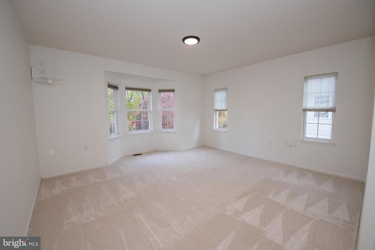 625 N Settlers Circle photo 62