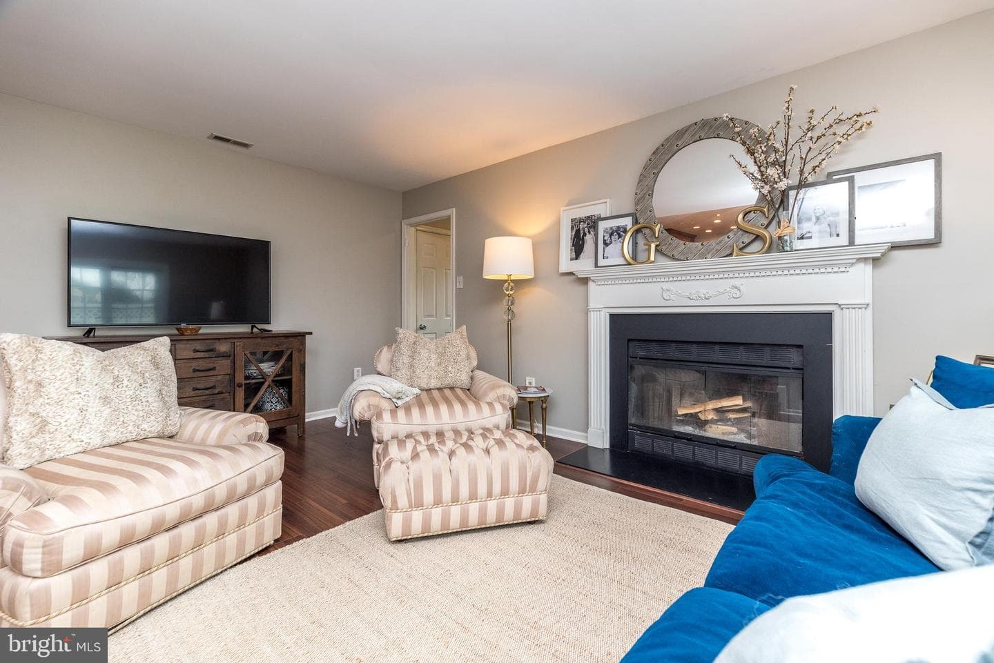 1403 E Fernbrook Drive photo 23