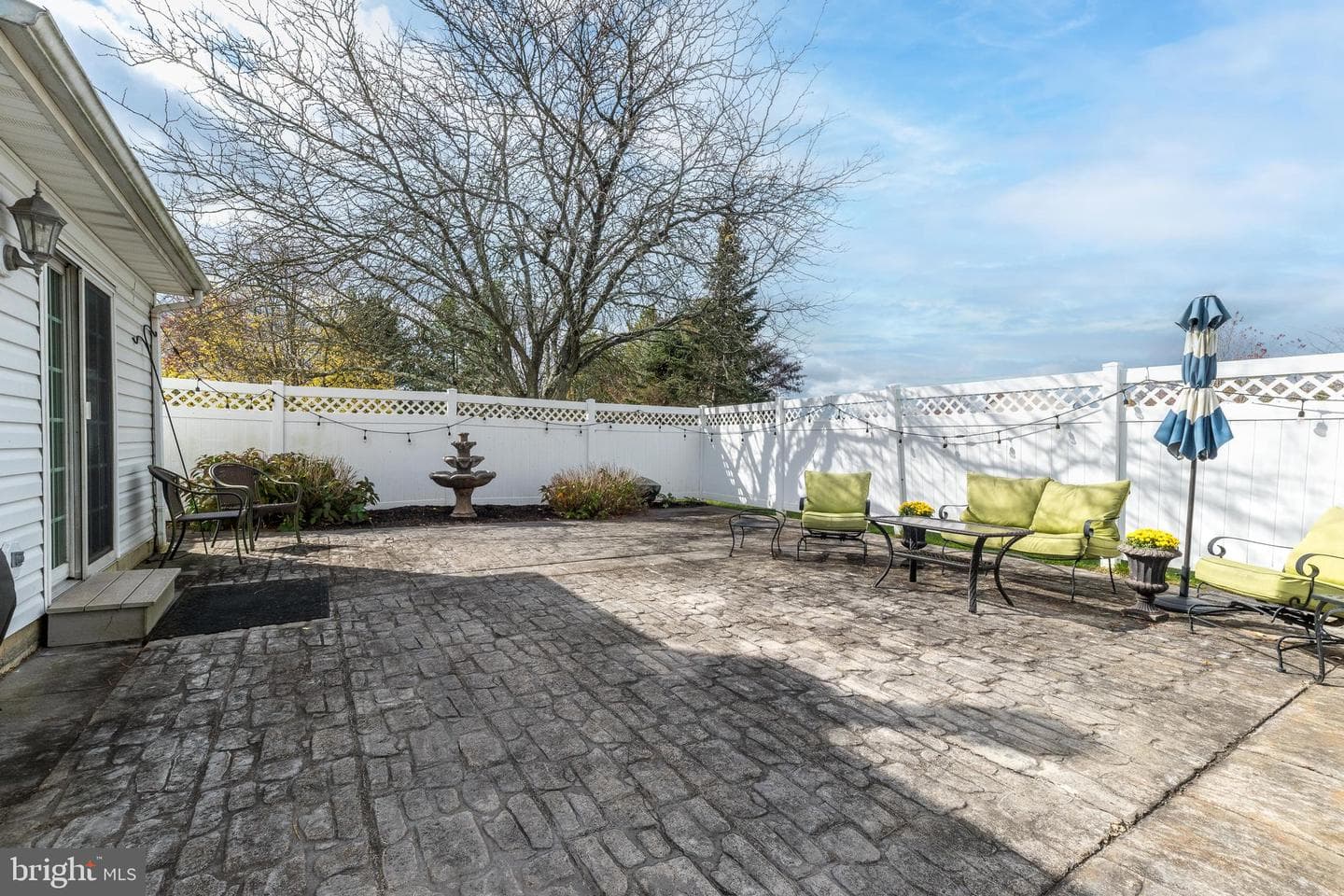 1403 E Fernbrook Drive photo 34