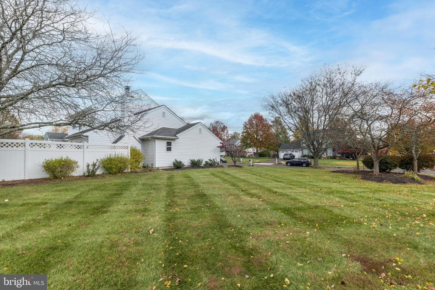 1403 E Fernbrook Drive photo 40