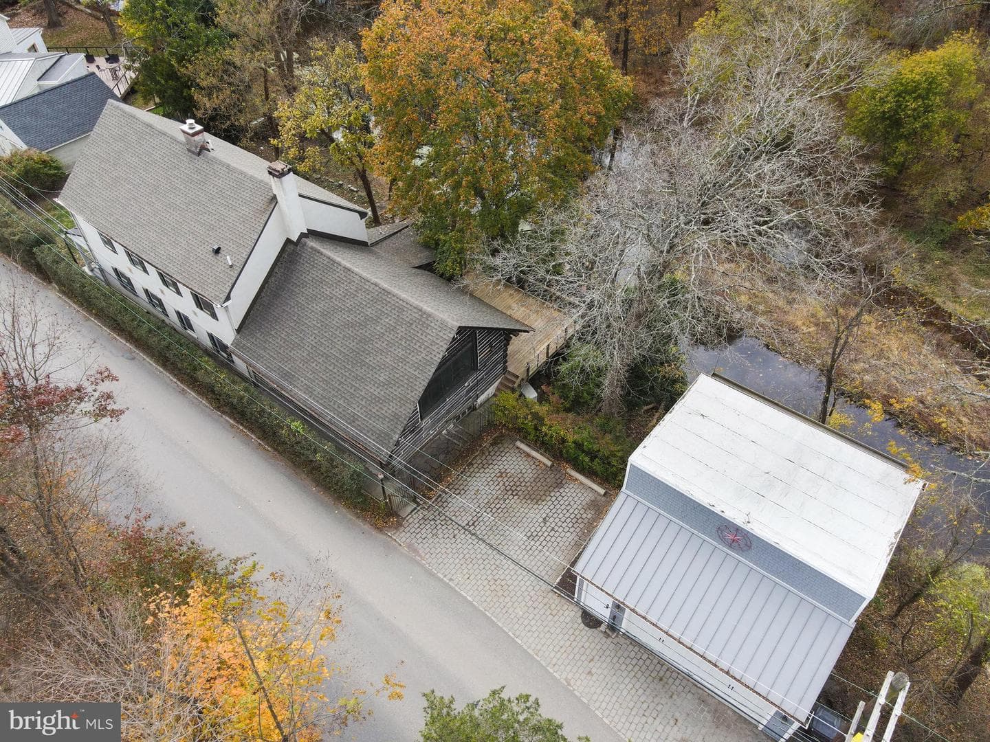 60 Quarry Road photo 3