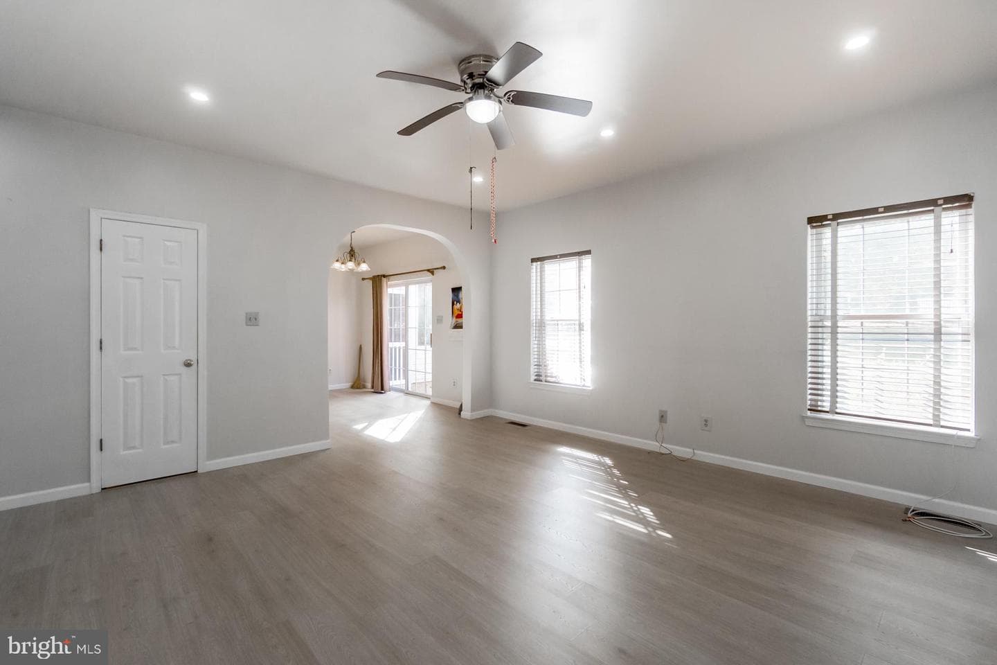 1805 Leedum Lane photo 3