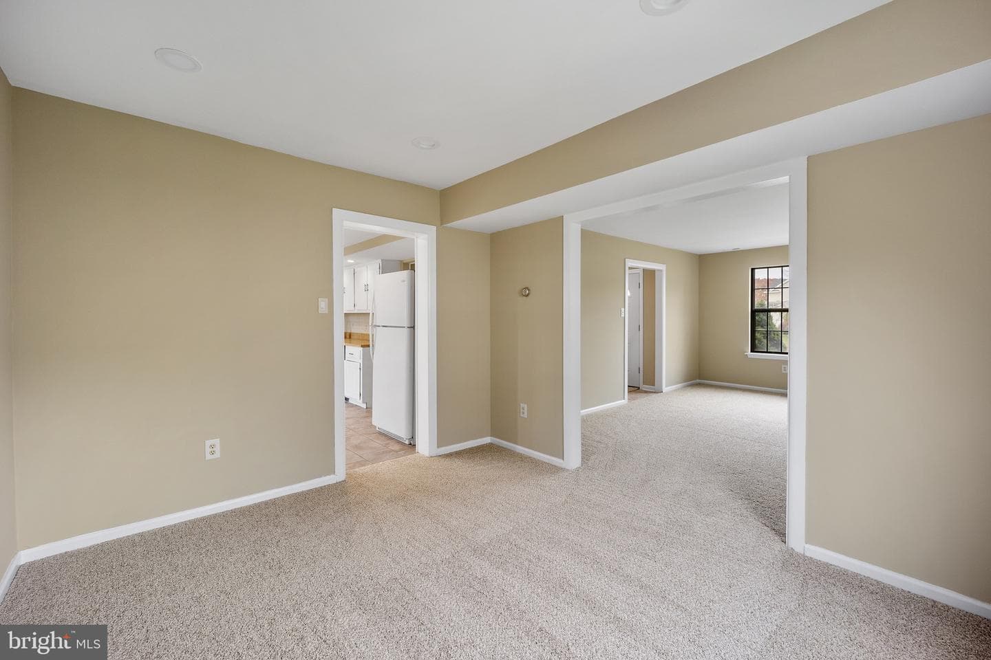 560 Fernwood Lane photo 11