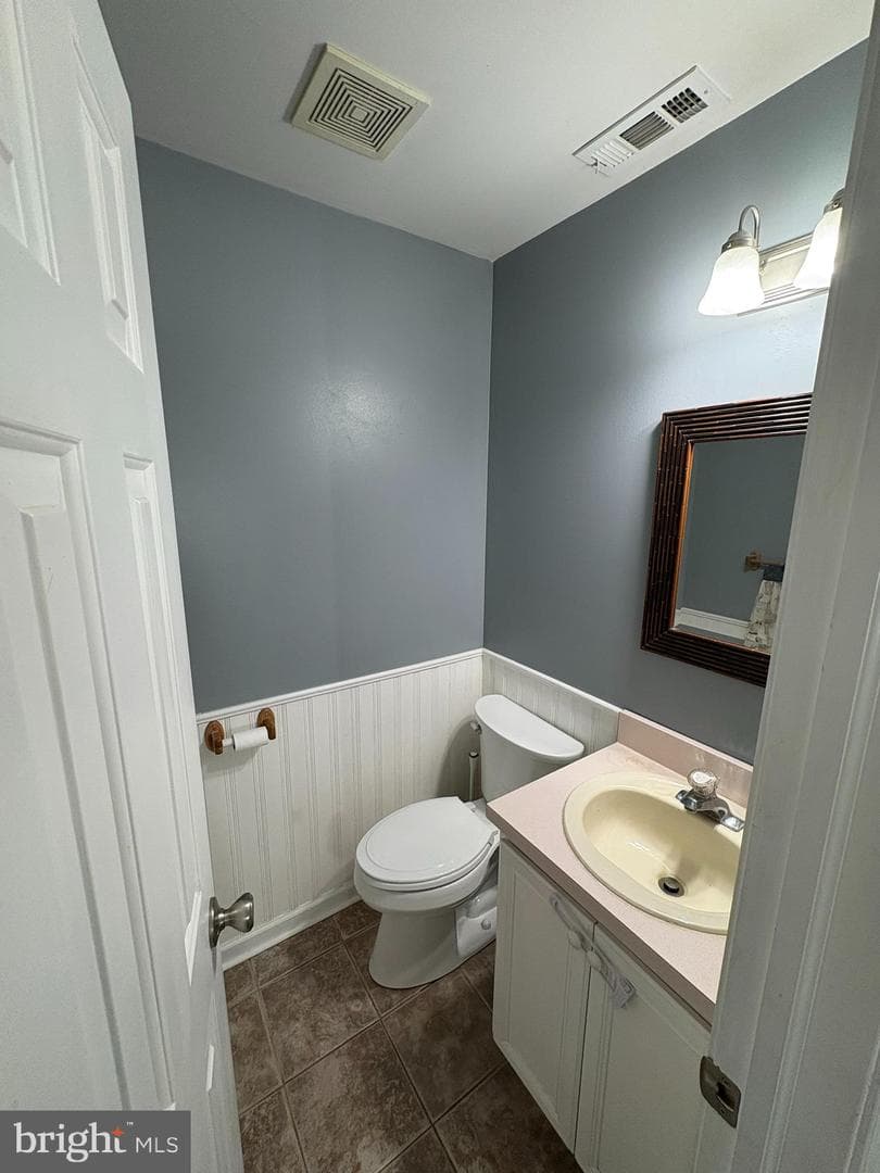 1206 Arbor Court photo 22