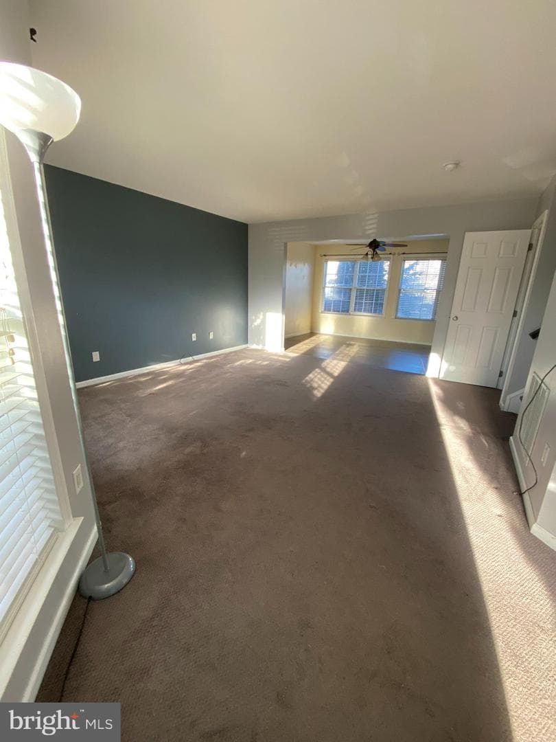 1206 Arbor Court photo 3