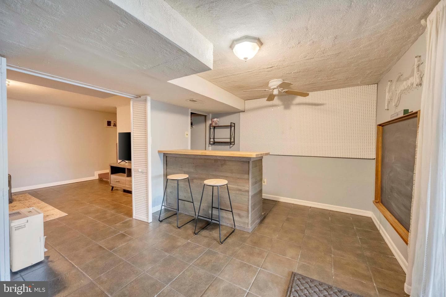 107 Chelsea Court photo 15