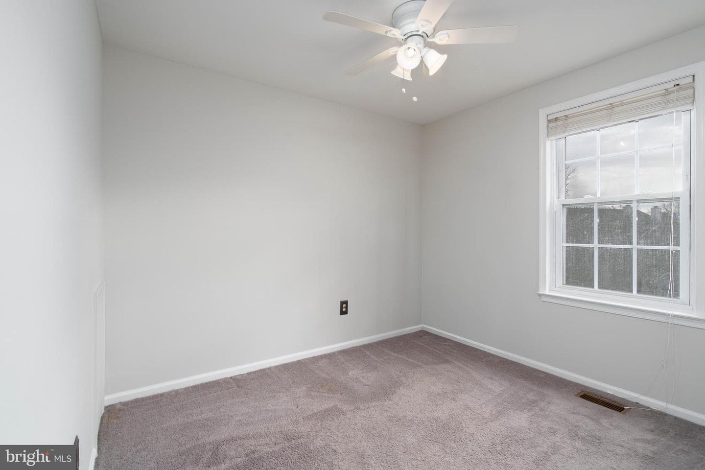 2420 Dogleg Drive photo 21