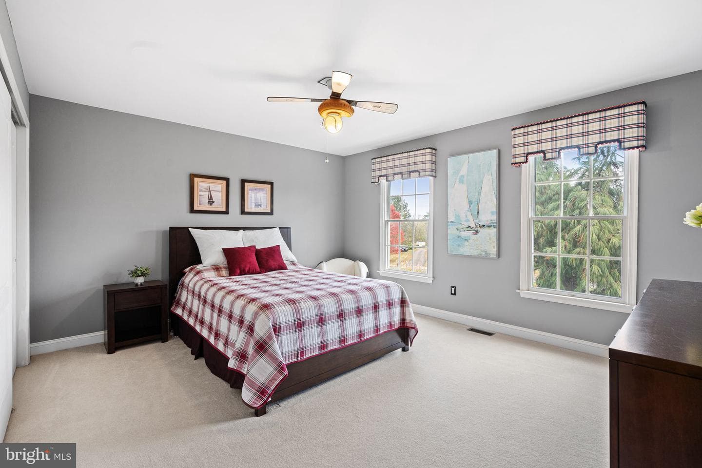 63 Woodside Lane photo 42