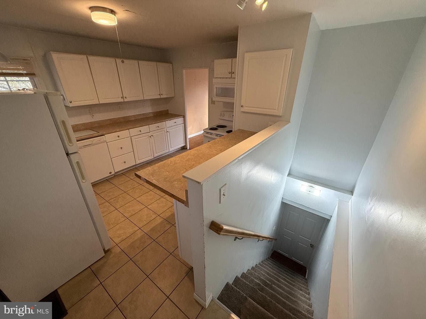 435 Temple Road photo 13