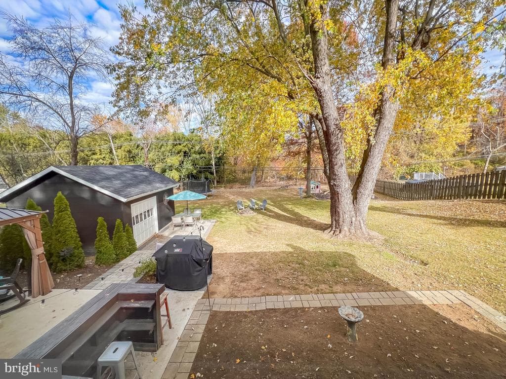 601 Austin Drive photo 31