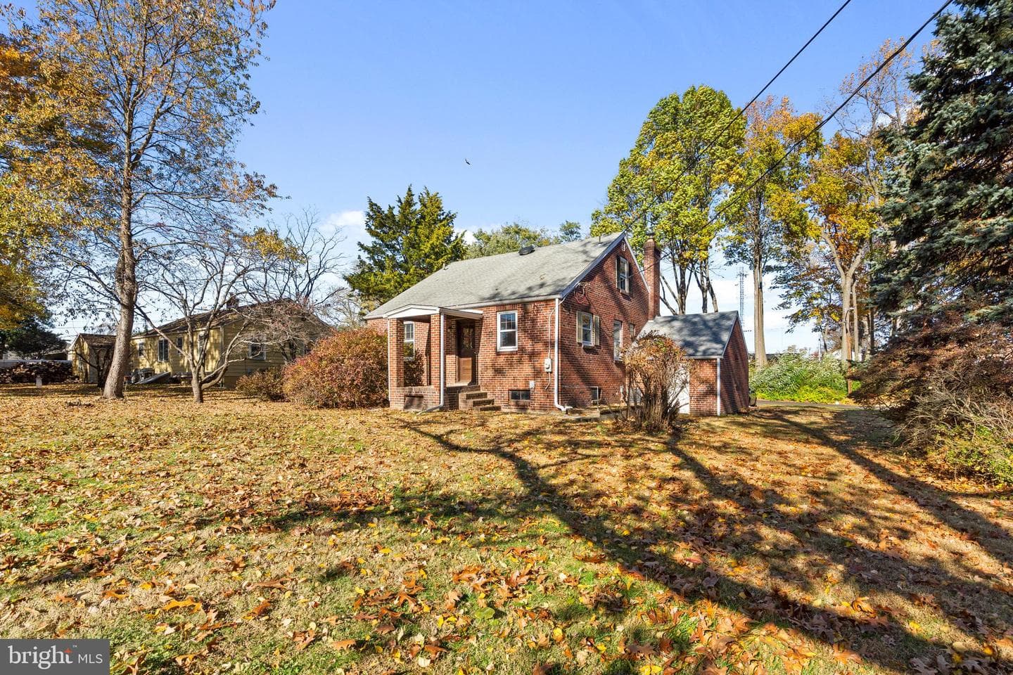 39 Woodbine Avenue photo 25
