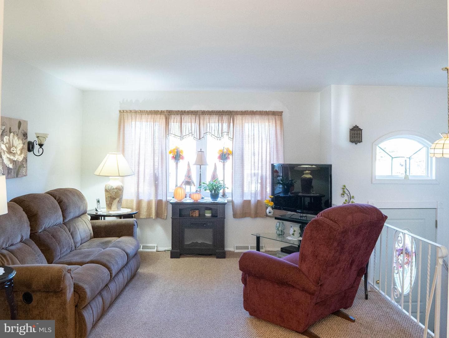 5651 Terrace Avenue photo 5