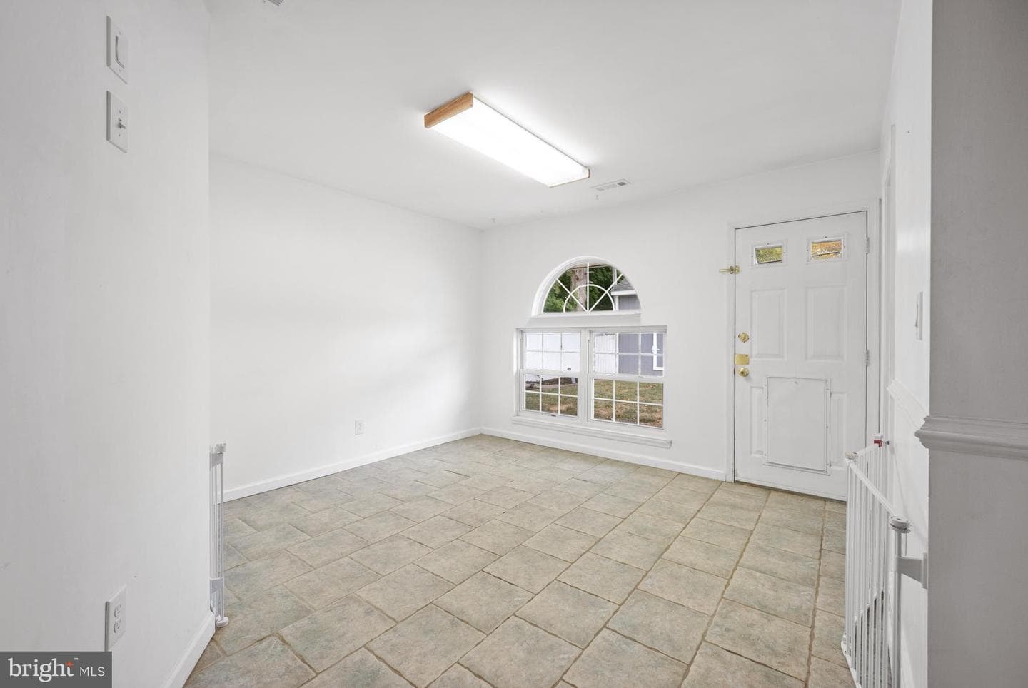 301 Snowball Drive photo 12