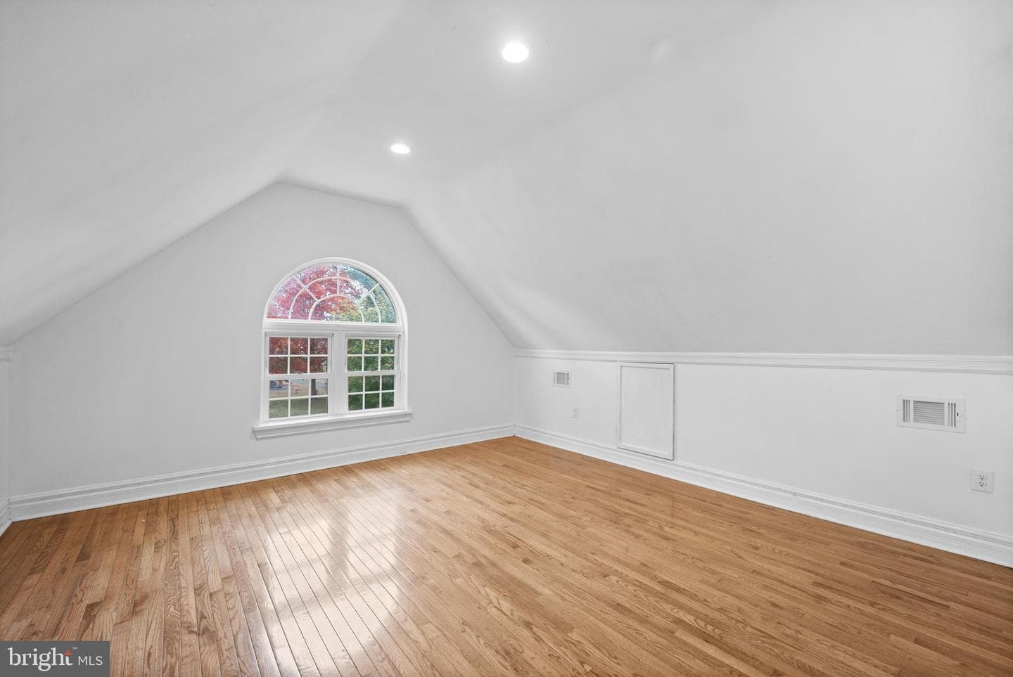 301 Snowball Drive photo 26