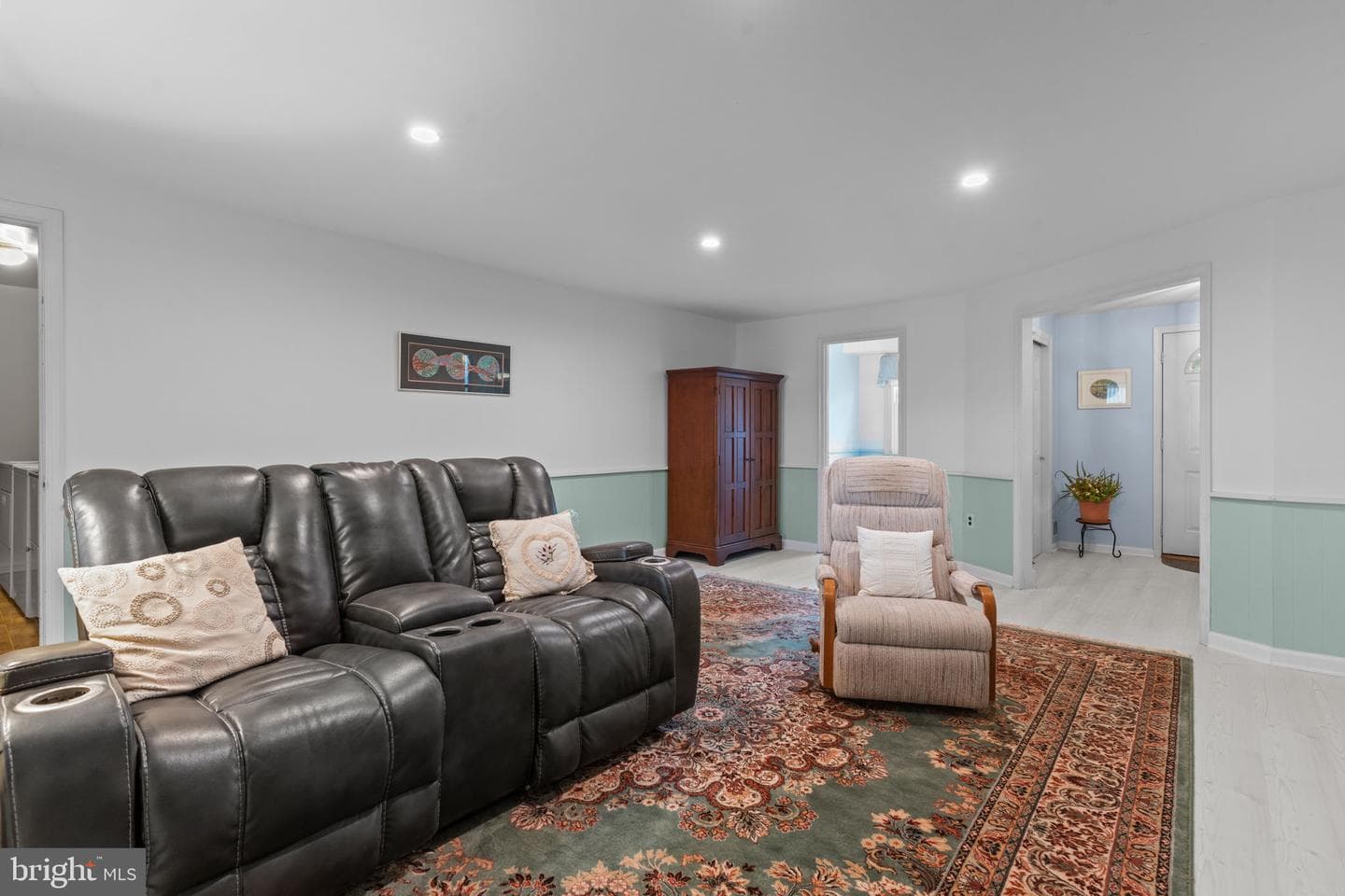 195 Harriet Road photo 6