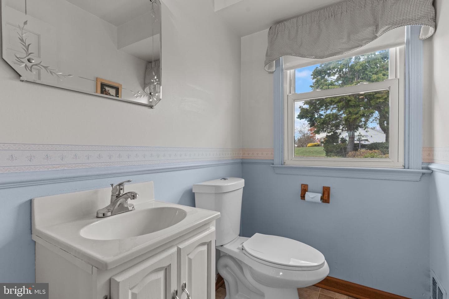 195 Harriet Road photo 9