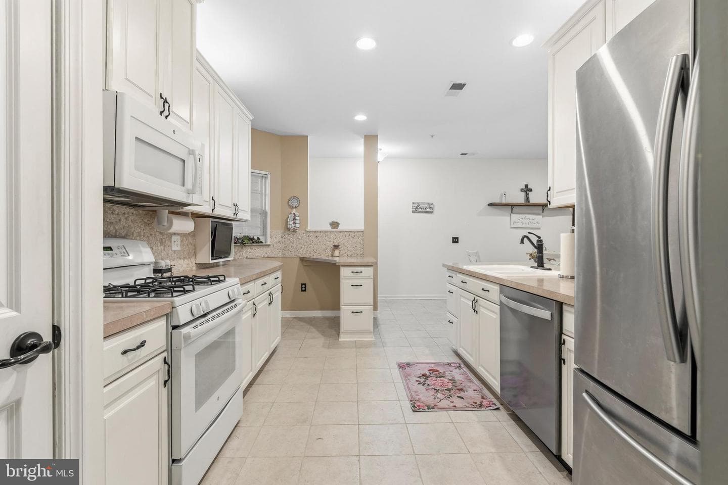 1125 Arbour Lane photo 8