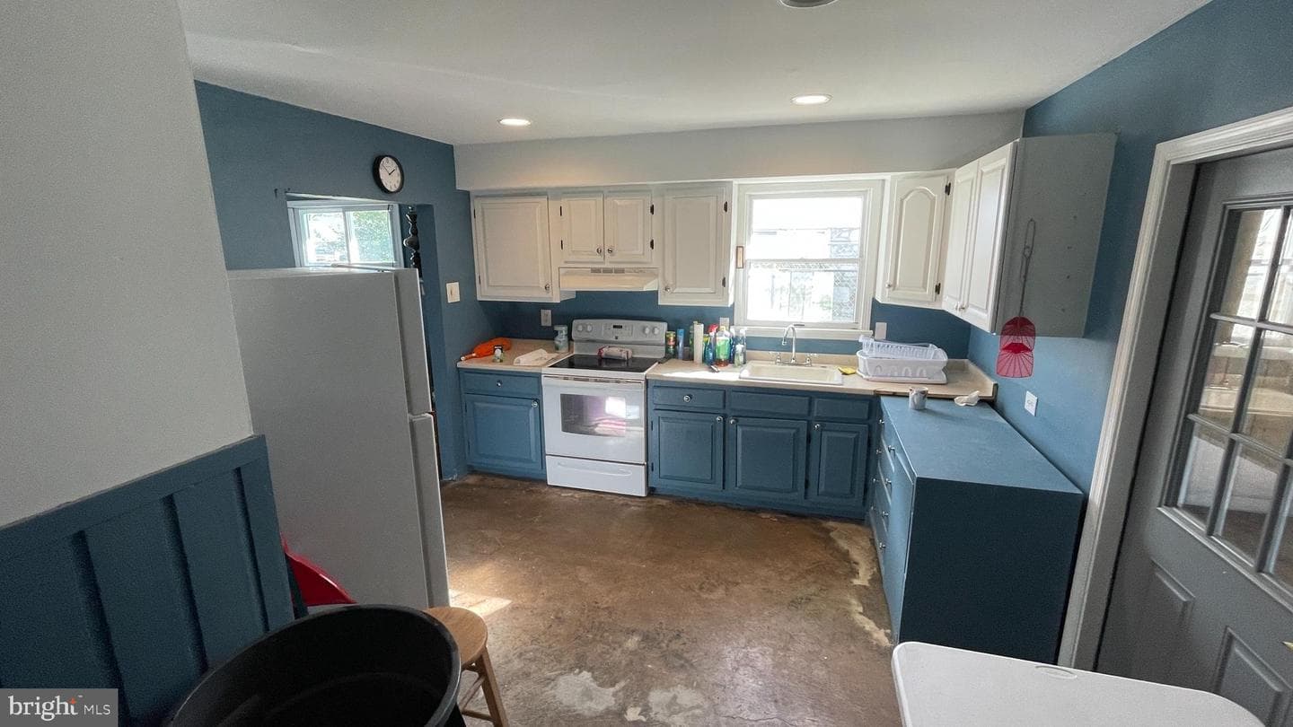 2519 Woodlawn Drive photo 9