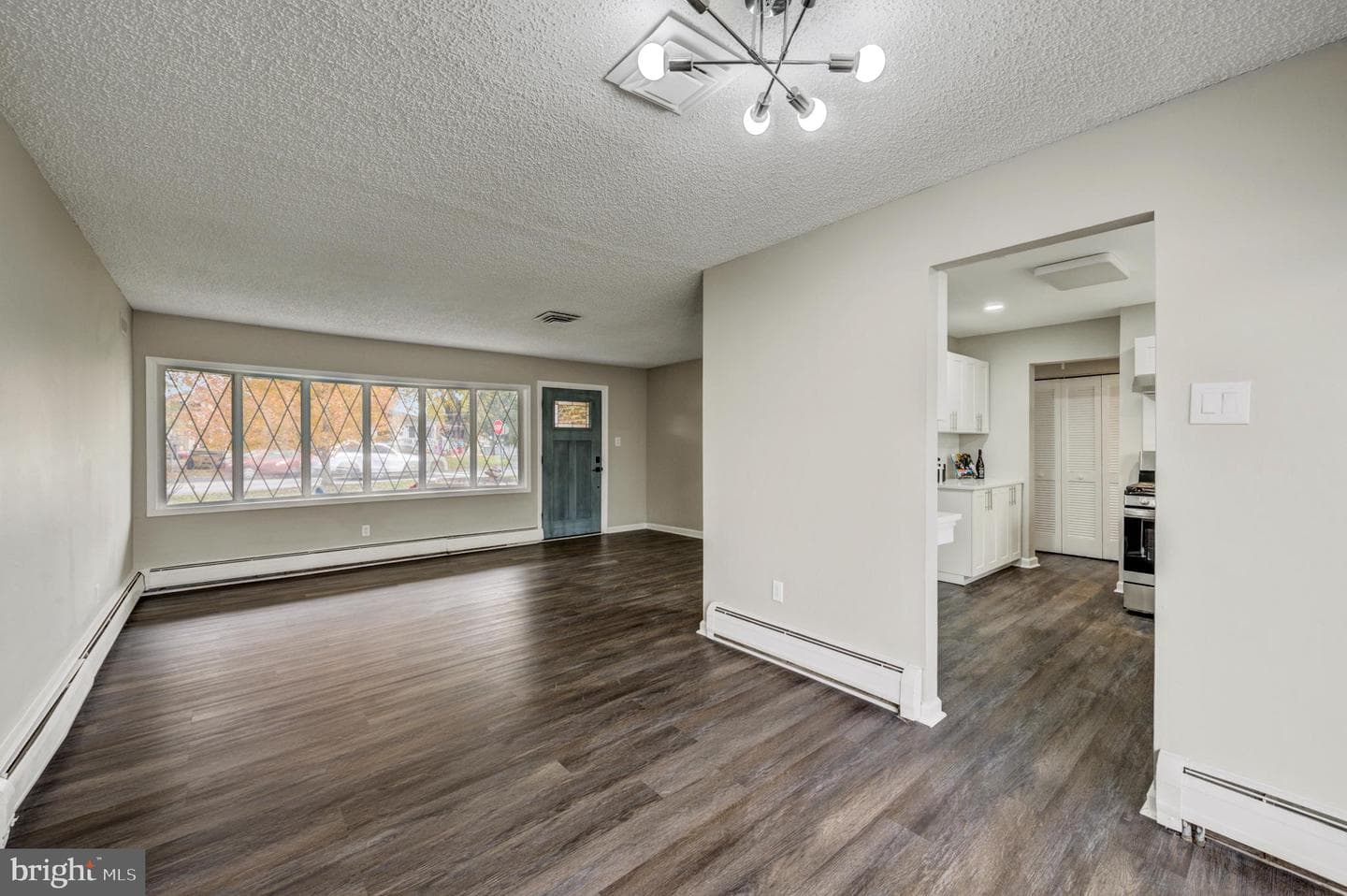4255 Somerton Road photo 4