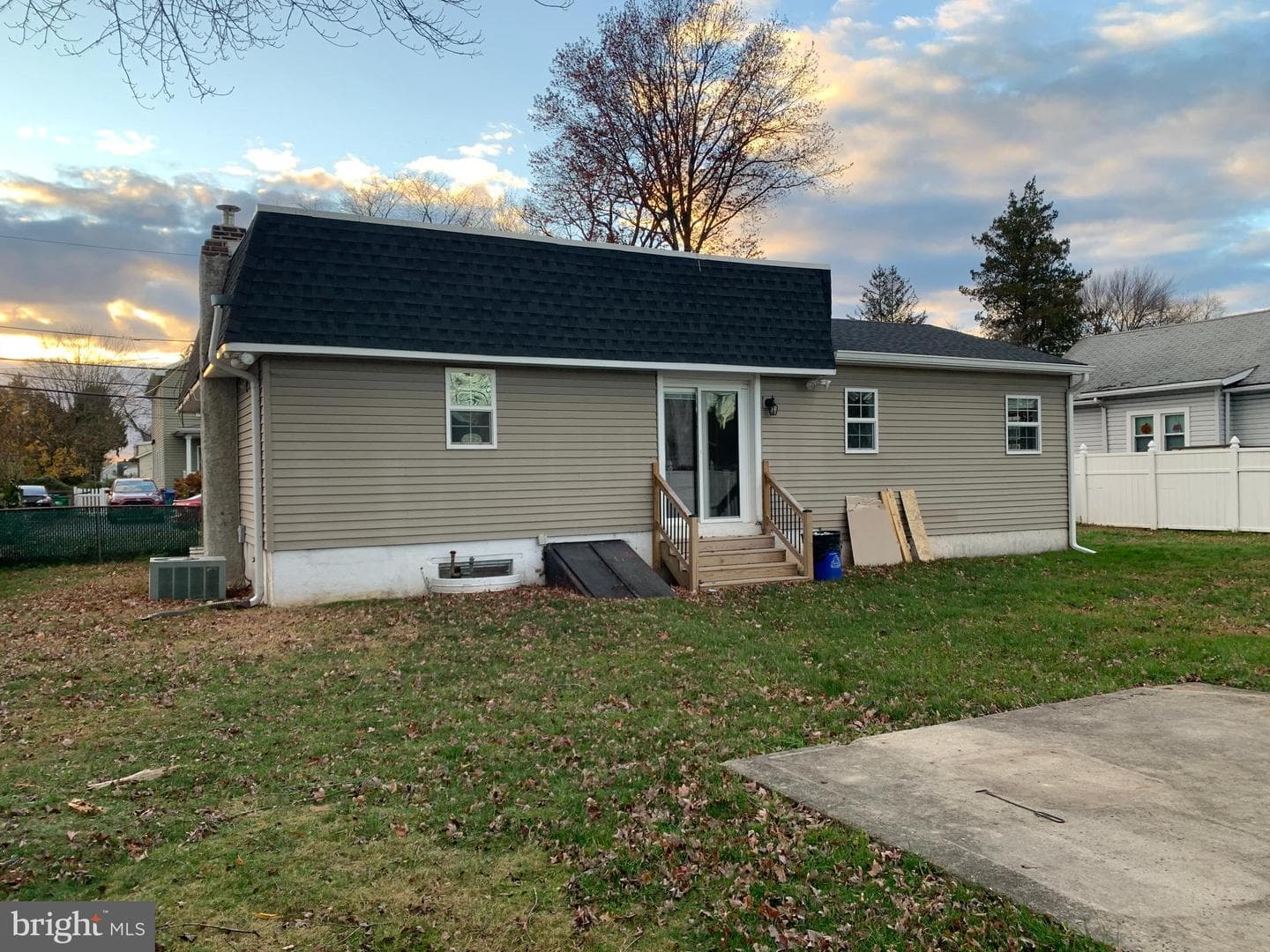 825 Tulip Avenue photo 24