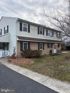 205 Parkridge Drive photo 3