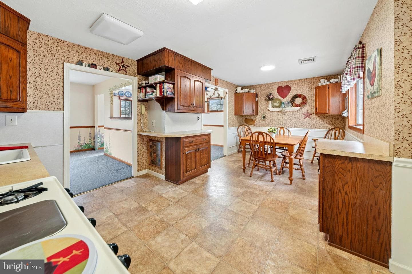 908 Circle Drive photo 17