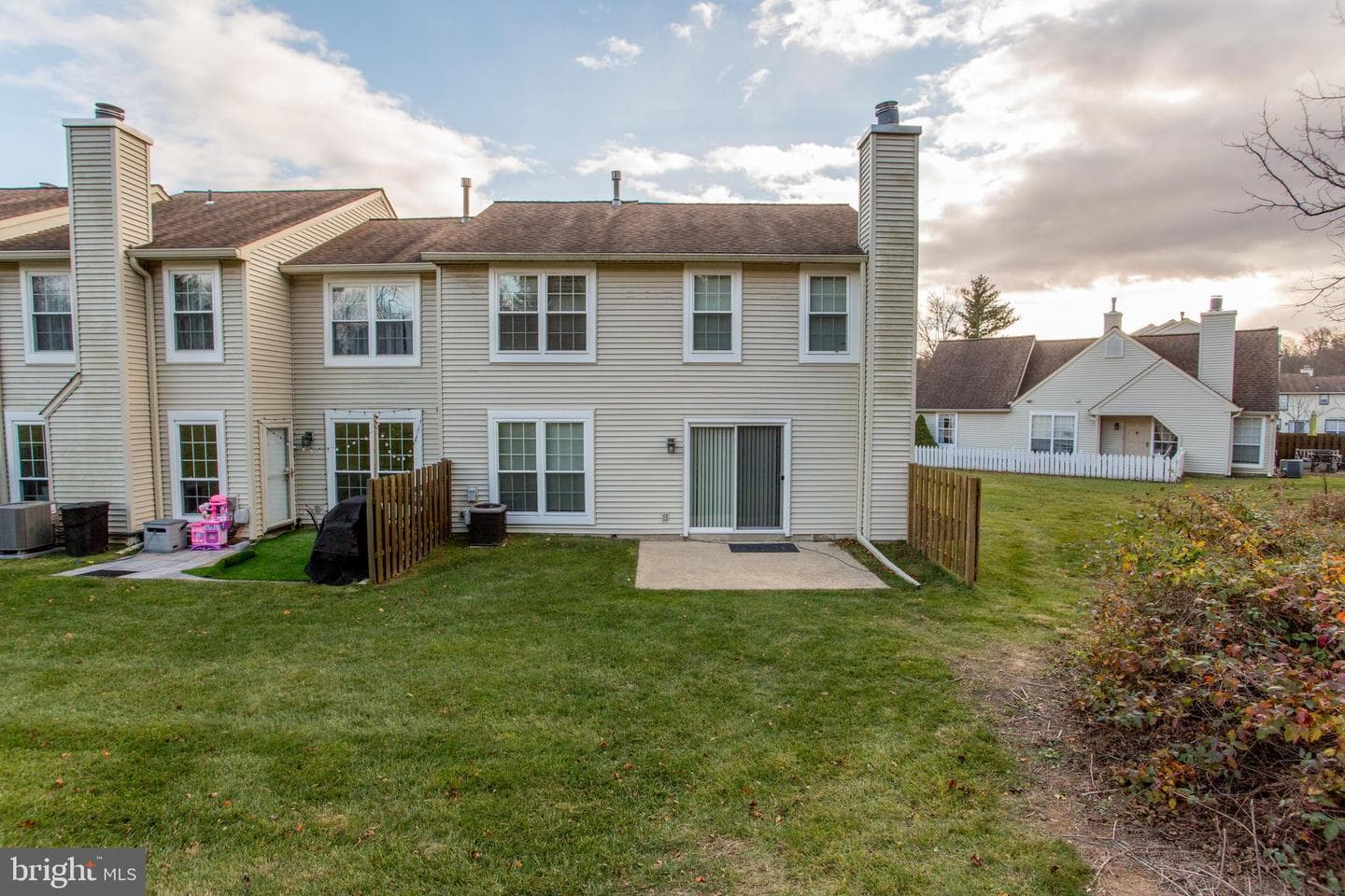 1811 Hennessy Drive photo 67