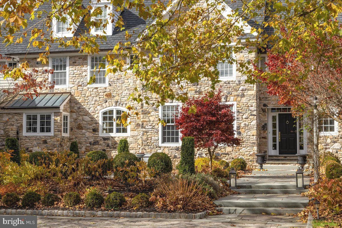 6145 Greenhill Road photo 5