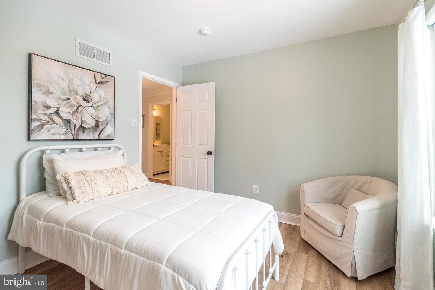 4848 Tall Oak Court photo 40