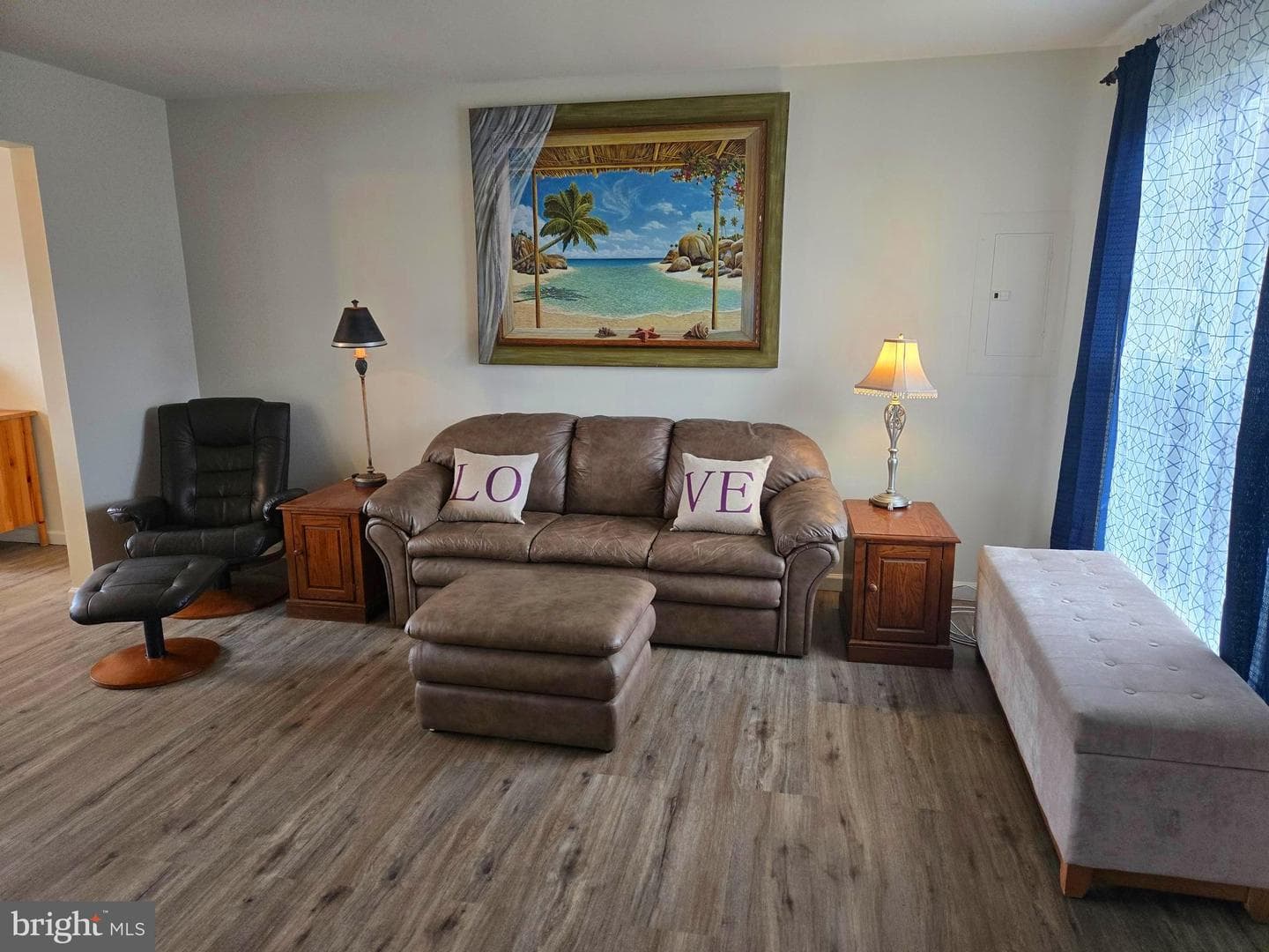 1221 Garden Court photo 25