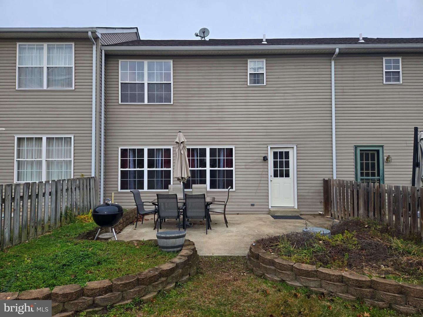 1221 Garden Court photo 31