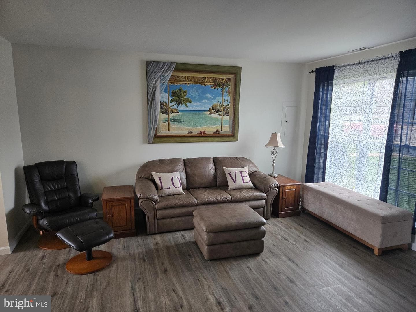 1221 Garden Court photo 34