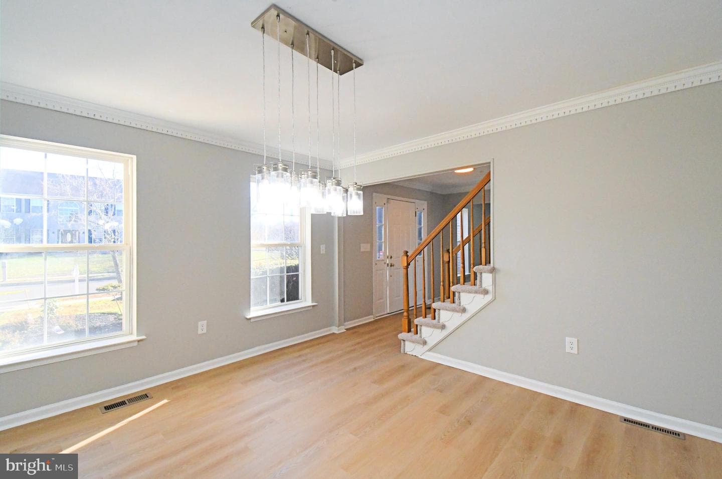 110 Greenfield Lane photo 11