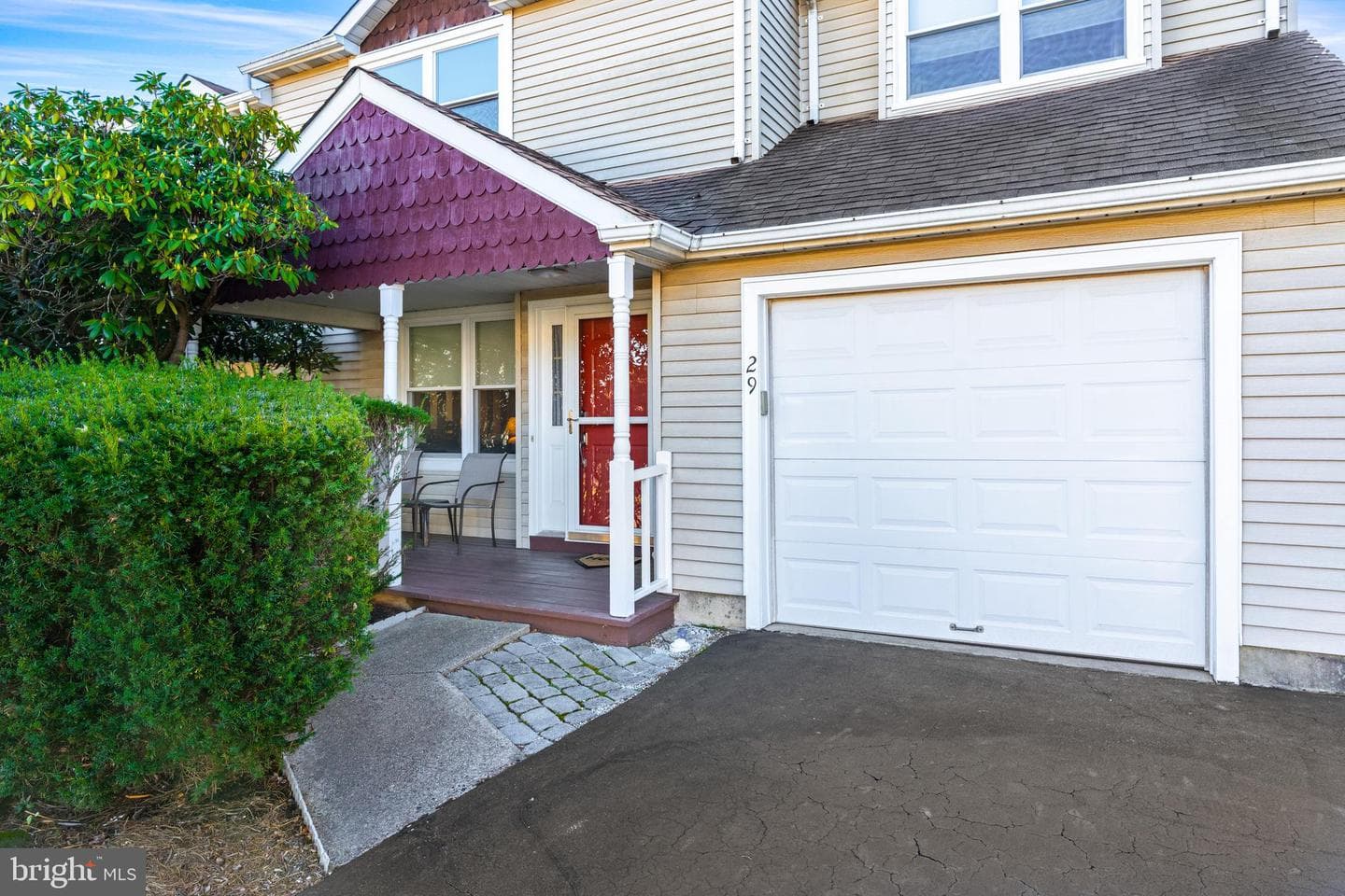 29 Tree Bark Lane photo 3