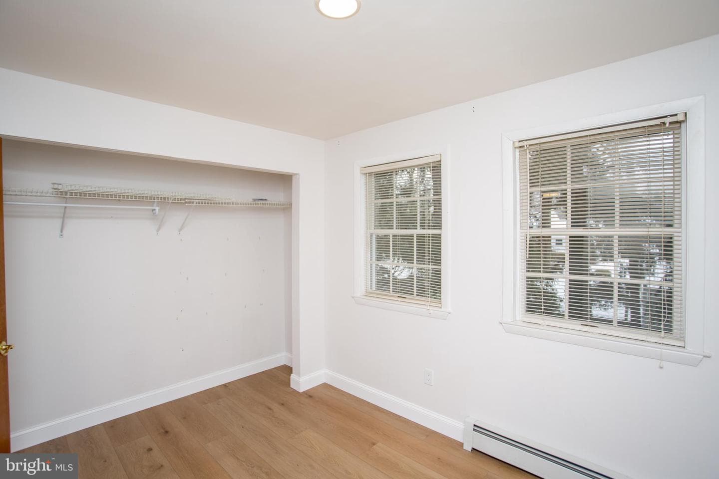 527 Lexington Avenue photo 29