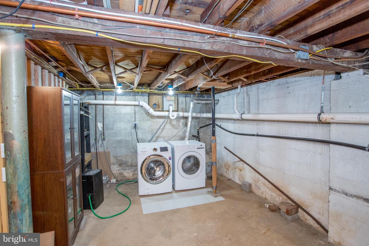 527 Lexington Avenue photo 37