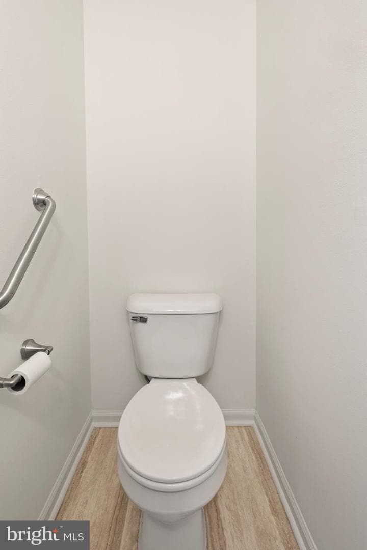 521 Jason Dr photo 7