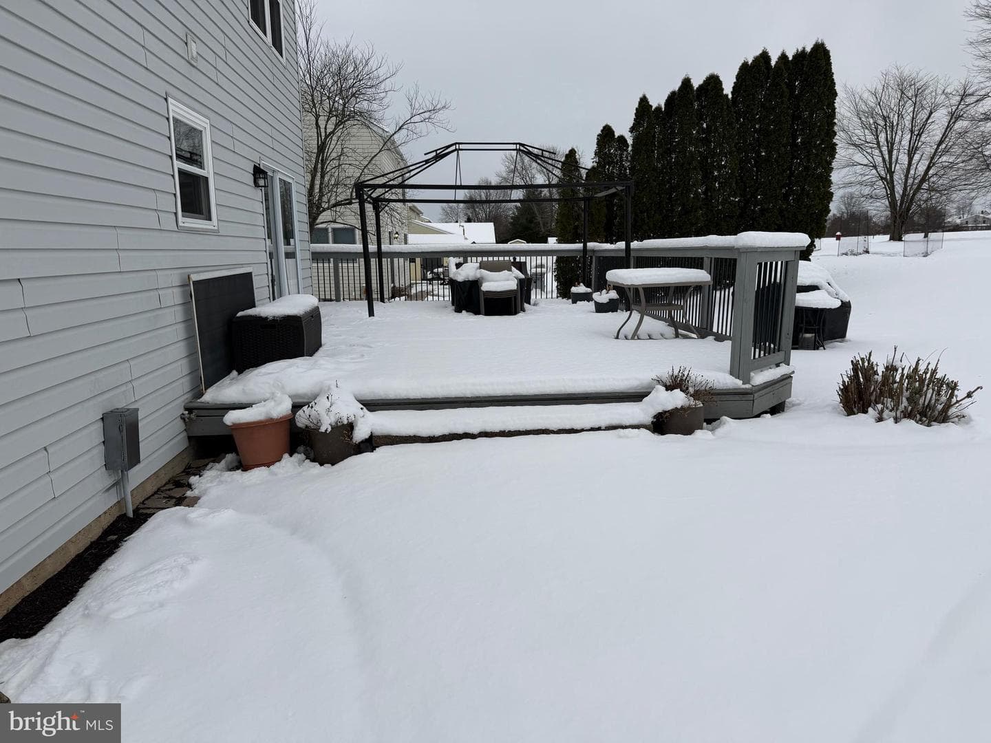 136 Woodview Drive photo 28