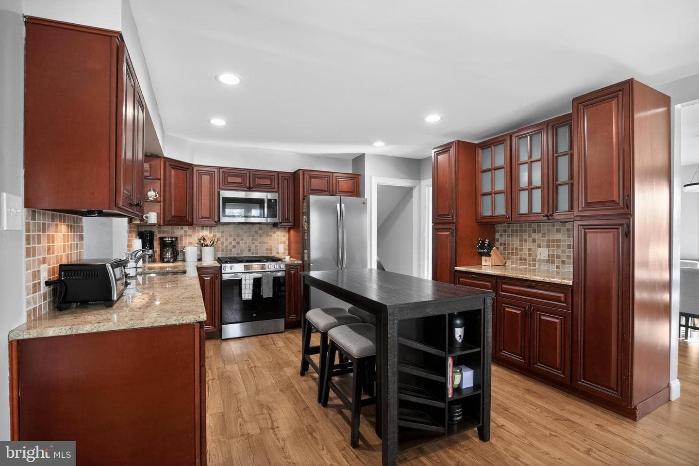 236 Hickory Road photo 12