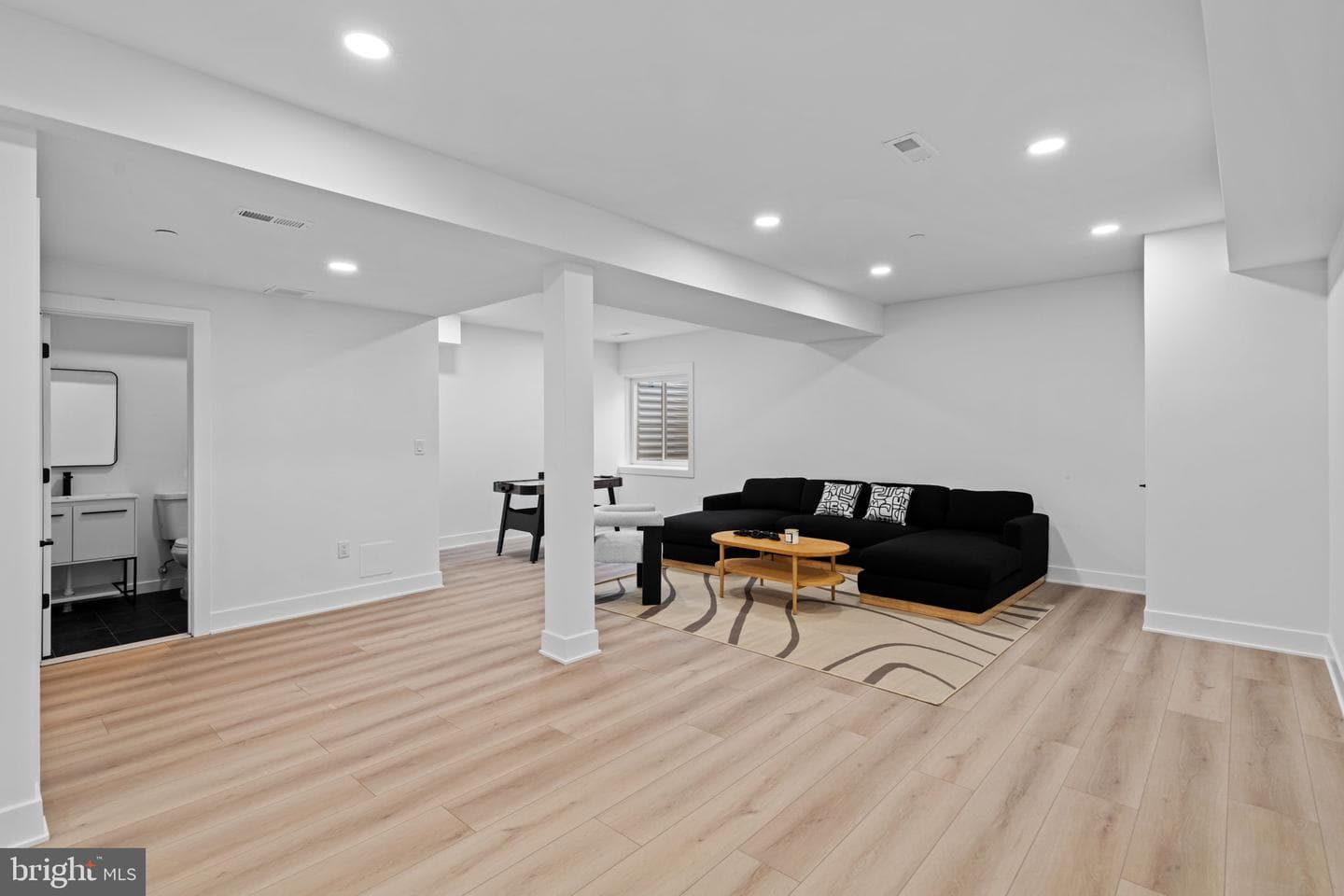 633 Provident Rd photo 32