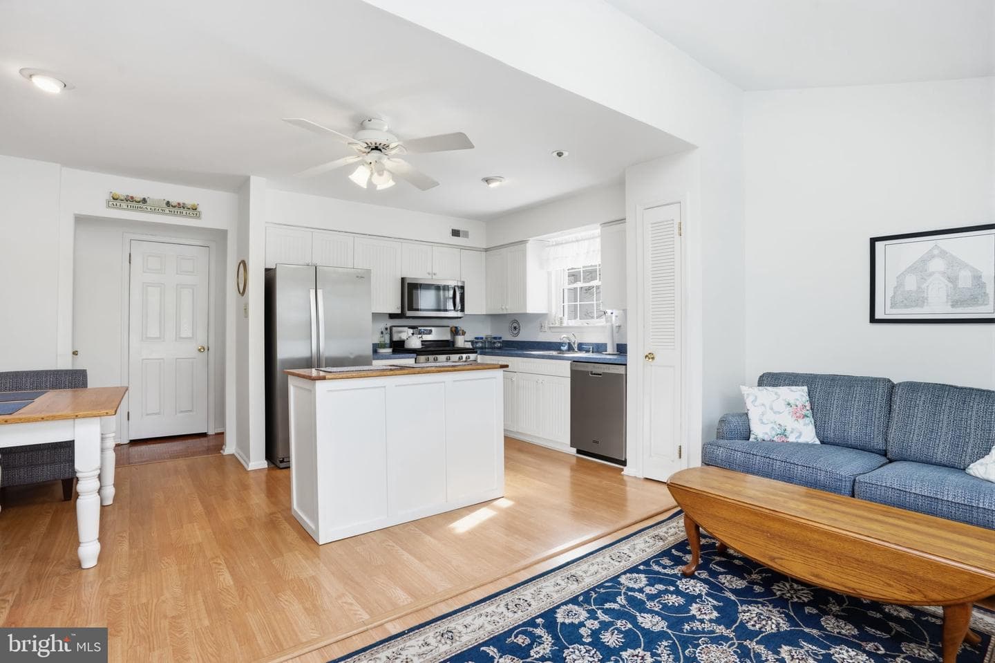 41 Ardsley Court photo 22