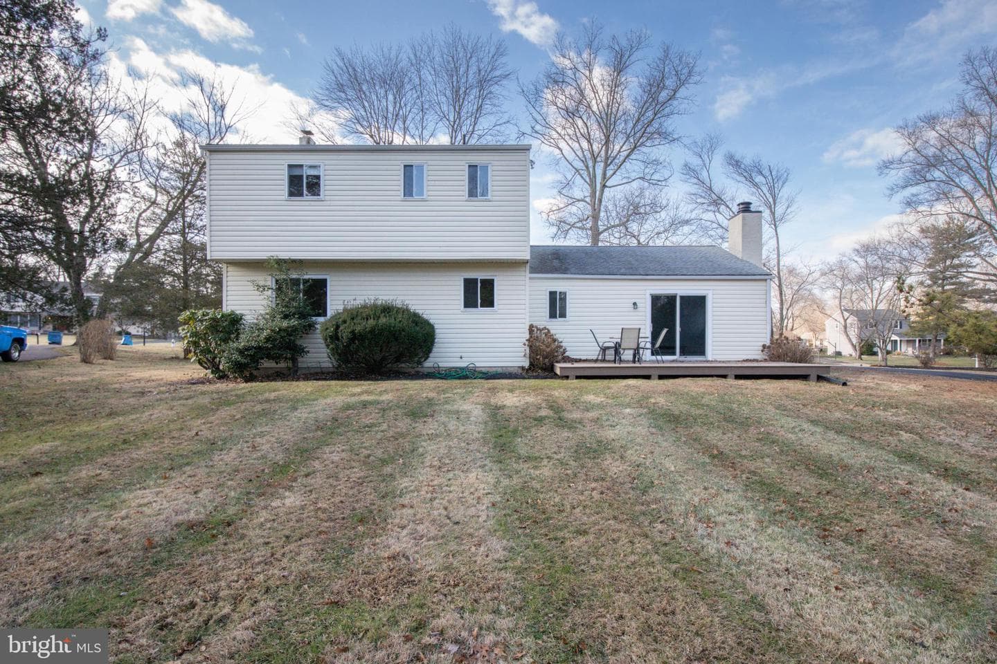107 Peggy Lane photo 35