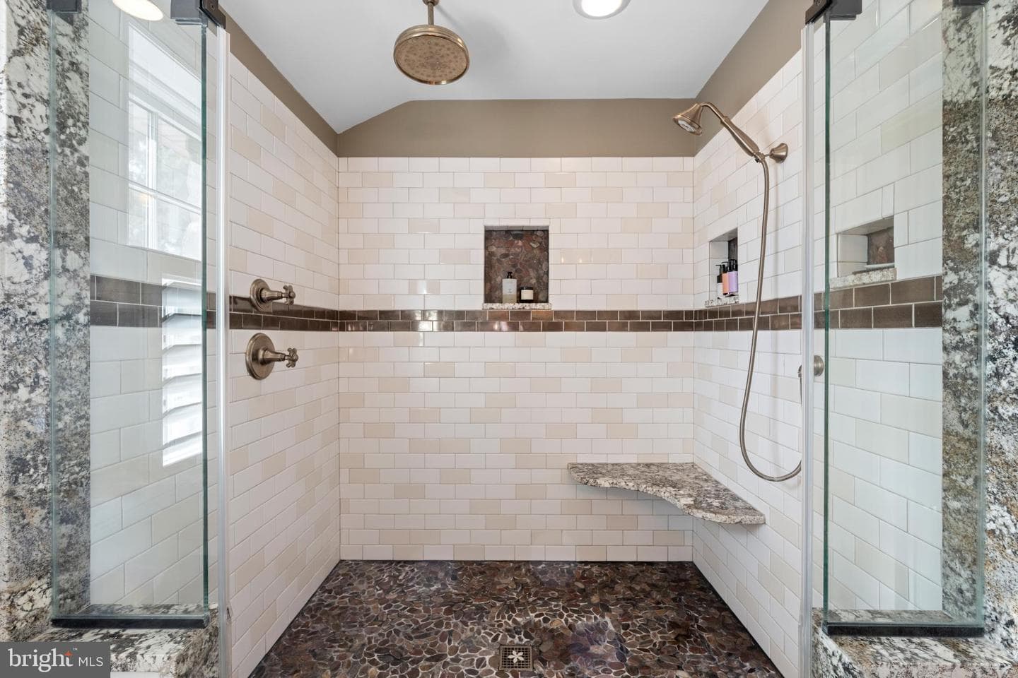 6760 Chapel Road photo 37